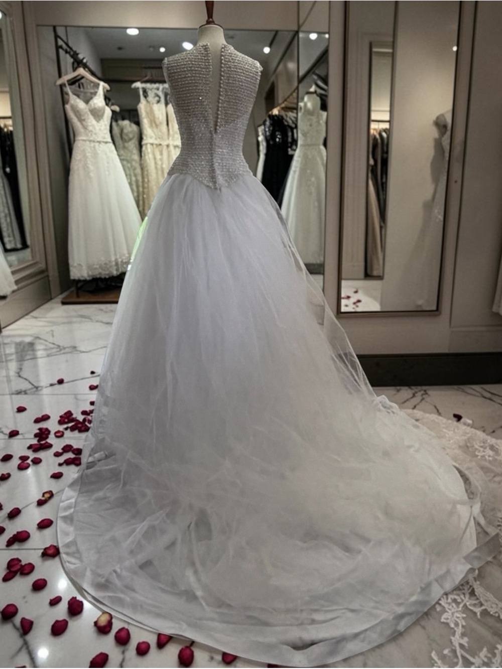 L'Amour Ivory Beaded Bodice Tulle Ball Gown - Picture 11 of 16